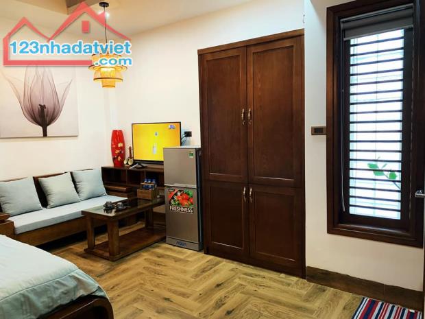 Cần tiền bán gấp căn nhà 4 tầng trong ngõ Đường Nguyễn Trãi