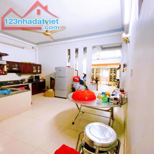 Bán nhà 4 tầng QUẬN TÂN BÌNH, Lạc Long Quân, Diện tích 167 m2, Giá 7.1 tỷ - 2