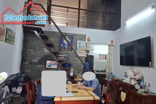 Bán nhà hẻm 3m, Nguyễn Sỹ Sách, Tân Bình, 66 m² (6m x 10m) - Giá 3.15 tỷ TL