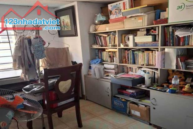 Bán nhà hẻm 3m, Nguyễn Sỹ Sách, Tân Bình, 66 m² (6m x 10m) - Giá 3.15 tỷ TL - 3