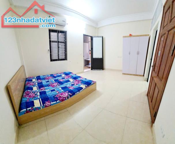 Cho thuê phòng đẹp cực rẻ 3tr5 khép kín tại 26A Mỹ Đình