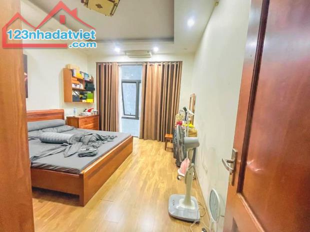 Bán gấp nhà phân lô ngõ Thái Thịnh, Đống Đa, ô tô đỗ cửa, 4 tầng 48m2, 12 tỷ - 3