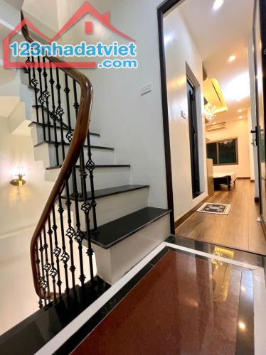 BÁN NHÀ DÒNG TIỀN – 9 PHÒNG KHÉP KÍN – TRUNG TÂM NHÂN HÒA, NHÂN CHÍNH – 60M² – 5 TẦNG – - 3