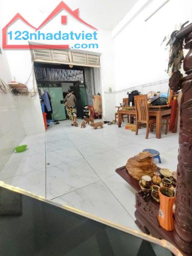 🌺 Nhà 3 tầng mặt tiền thụt Hẻm 7m,đường THẠNH XUÂN 21, phường THẠNH XUÂN, Q12, DT 80m2(4m - 1