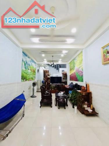 TÂN SƠN NHÌ - ĐƯỜNG 8M THÔNG - VIEW CÔNG VIÊN - 72M  - 4 TẦNG - 4PN GIÁ 9