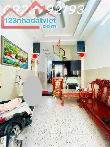 BÁN NHÀ HXH 3 TẦNG 4PN, 39M2, NGAY NGUYỄN HỮU TIẾN, TÂY THẠNH, TÂN PHÚ - 5.7 TỶ, SỔ HỒNG