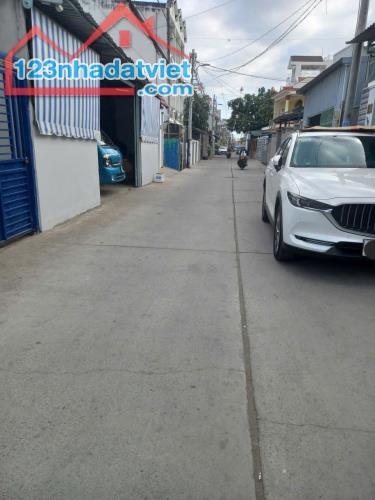 NHÀ CẠNH P.M.HƯNG, CÁCH HXH TRÁNH 20M, ĐƯỜNG CHUYÊN DÙNG CHÍNH QUẬN 7, 4 TẦNG-62M2-7.75 TỶ - 2