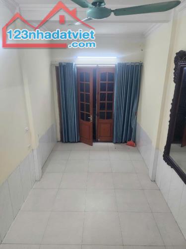 BÁN NHÀ PHỐ BÙI NGỌC DƯƠNG 6.880 TỶ THOÁNG TRƯỚC SAU