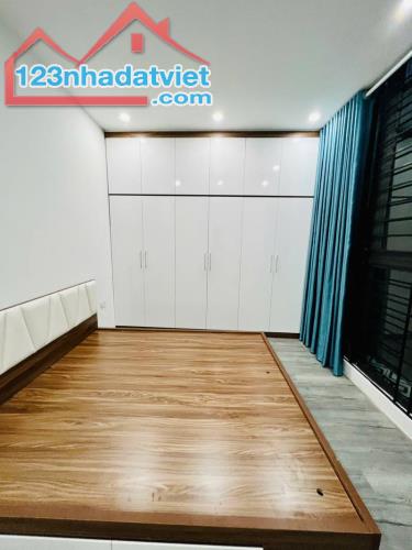 HÀNG BỘT NHÀ ĐẸP Ở NGAY, 32M 4T HƠN 6TỶ SỔ ĐẸP, ĐẦY ĐỦ CÔNG NĂNG.