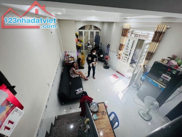 CẦN BÁN GẦP NÊN GIẢM MẠNH 200TRIỆU NHÀ GẦN KHU TRUNG TÂM THÍCH HỢP ĐẦU TƯ LÂU DÀI - 2