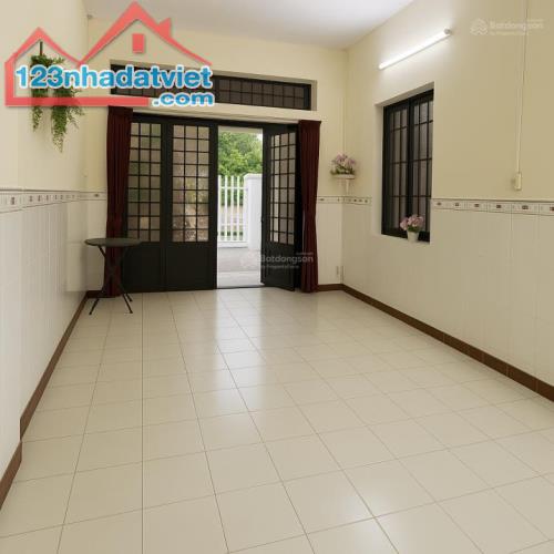 🏡 Bán nhà HXH 3/2, Q.10, gần Nhà hát Hòa Bình, 7.x tỷ! - 2