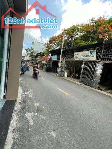 MẶT TIỀN NGUYỄN THƯỢNG HIỀN - BỀ NGANG KHỦNG 9M - TIỆN KINH DOANH ĐA NGÀNH NGHỀ - 4 TẦNG