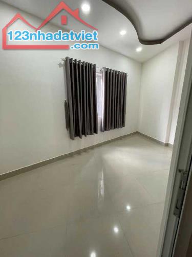 MẶT TIỀN NGUYỄN THƯỢNG HIỀN - BỀ NGANG KHỦNG 9M - TIỆN KINH DOANH ĐA NGÀNH NGHỀ - 4 TẦNG - 2