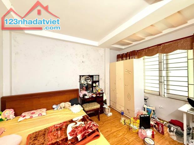 Bán nhà phố Pháo Đài Láng - Đống Đa, 45m2, 5 tầng ở ngay giá SỐC 10.5 tỷ - 2