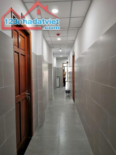 Rao bán CHDV 22 phòng đường Trần Tấn nở hậu đẹp