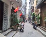 Phân Lô Trần Quốc Hoàn, Cầu Giấy 40/44m2 x 3 tầng x MT: 4m, Ô tô chạy vòng quanh, 13,9 tỷ