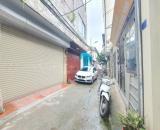 Chính chủ bán nhà Nghi Tàm. 61m2, ngõ thông thoáng chỉ nhỉnh 6 tỷ