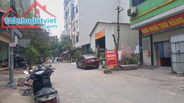 Bán nhà Ngọc Thụy long biên 67m nhaf cấp 4 giá 5.7 tỷ
