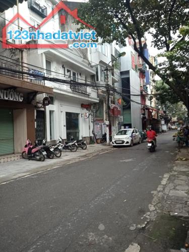 Bán Nhà Mặt Phố Quận Hoàn Kiếm 136m2-2T MT5,8m Vỉa Hè 1 SỔ 1 CHỦ 129 Tỷ Mã Mây. - 3
