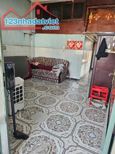 CHO THUÊ NHÀ Ở LẦU 5 - THANG BỘ NỘI THẤT NHƯ HÌNH ĐƯỜNG CHU VĂN AN - TP HỒ CHÍ MINH - 2