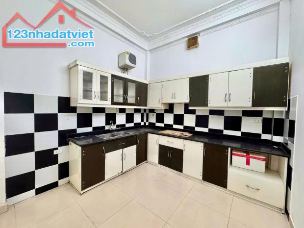 Siêu đẹp Bạch Mai: sổ 36mx4 tầng ngõ nông rộng thoáng, giá 5.55 tỷ. - 4