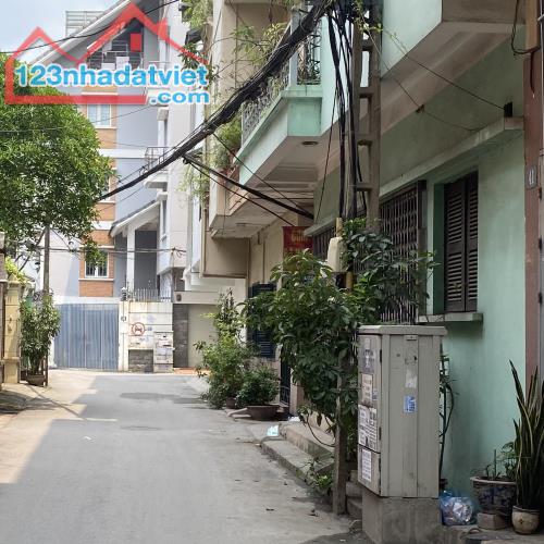 BÁN NHÀ PHÂN LÔ NGUYỄN LƯƠNG BẰNG 7 tầng thang máy, ngõ ô tô