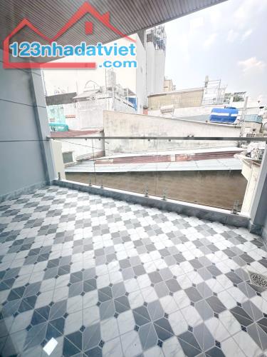 Nhà mới 3 tầng hẻm thông 39 Dạ Nam Phường 2 Quận 8 - 4
