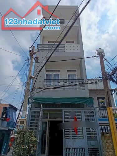 GẤP BÁN NHÀ HẺM XE TẢI --QUẬN 6--60M2--4 TẦNG --GIÁ CHỈ :7.9 TỶ (TL)