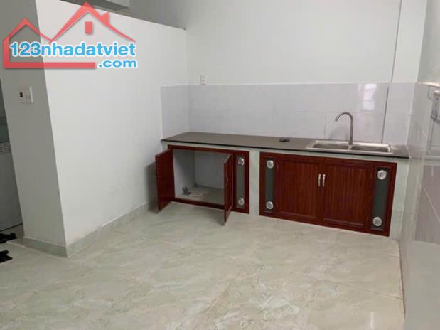 Bán nhà, gần Nhà Hàng Phong Cua Bình Quới, quận Bình Thạnh 53,5m2 - 5