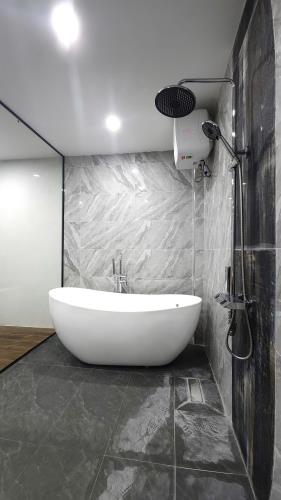 Bán Nhà Mặt Phố Giáp Bát- Gần Đường Giải Phóng- 51m2 x 5 Tầng - Thang Máy- 16.8 Tỷ - 5