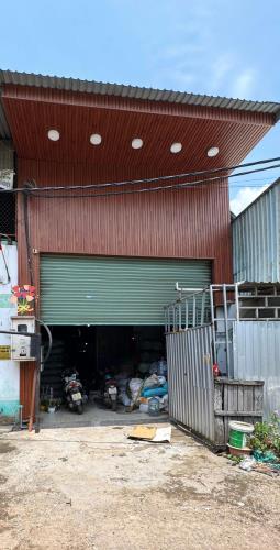 BÁN NHÀ XƯỞNG HƯƠNG LỘ 2 - 150M2 - XE TẢI RA VÀO - GIÁ 7.2 TỶ - 1