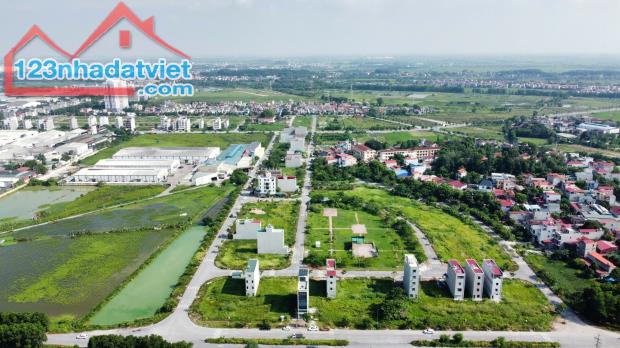 BÁN GẤP MỘT SỐ LÔ ĐẤU GIÁ, GIÃN DÂN KHẮC NIỆM 1 & 2 GIÁ CHỈ TỪ 5,3 TỶ/LÔ