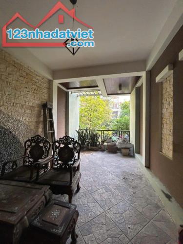PHÂN LÔ VƯƠNG THỪA VŨ - OTO DT 45m2 5 tầng mặt tiền 3.3m Giá 15.6 tỷ