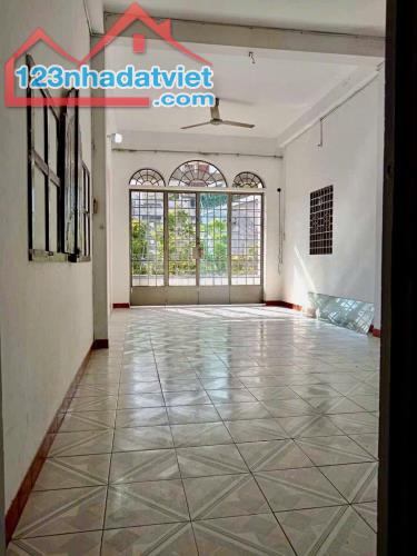 Cho thuê nhà 2 mặt tiền Lũy Bán Bích 68m², 2Lầu - GẦN NGÃ TƯ HÒA BÌNH - 4