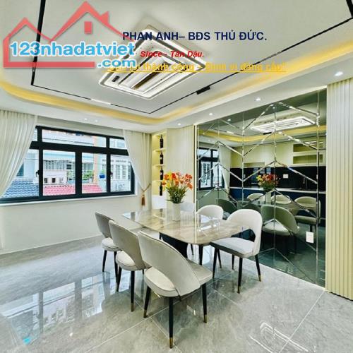 🔥 [ Bán Gấp ] Nhà Phố Nguyễn Thị Định , Quận 2 _ Đường 2 Chiều Mở Rộng 30 M_ Giảm Sốc 900 - 3
