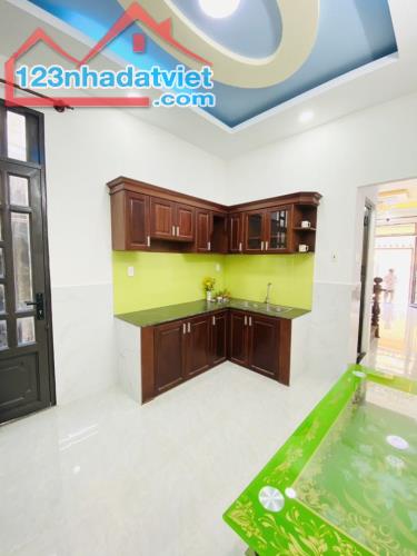 BÁN NHÀ BÀU CÁT TÂN BÌNH – NHÀ XỊN – GIÁ IU THƯƠNG  - NHÀ 3 TẦNG - HXH - 2