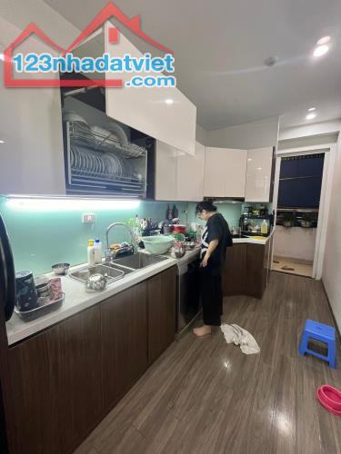 Căn hộ Sunrise Tower 187 Nguyễn Lương Bằng  tầng cao view đẹp 3PN 2VS cửa TN bc ĐB 8.3 tỷ. - 2