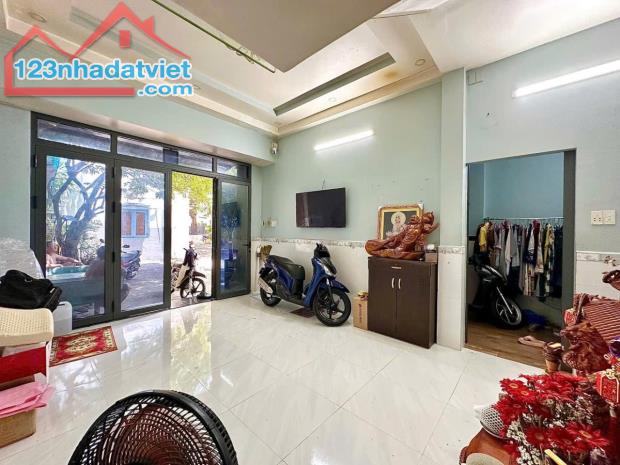 BÁN NHÀ MỚI ĐẸP TÂN BÌNH – SÂN RỘNG BAO LA – KD ONLINE SIÊU TIỆN – GIÁ CHỈ 5.X TỶ!!! Nhà - 2