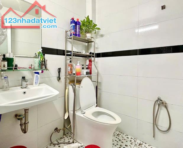 BÁN NHÀ MỚI ĐẸP TÂN BÌNH – SÂN RỘNG BAO LA – KD ONLINE SIÊU TIỆN – GIÁ CHỈ 5.X TỶ!!! Nhà - 4
