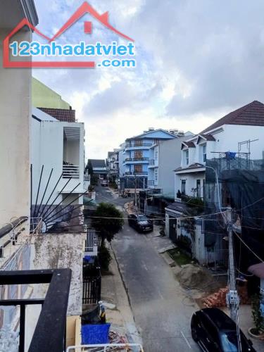 Cần Bán Gấp Nhà 3 tầng giá tốt KQH Trần Anh Tông, Đà Lạt 72m2 giá chỉ 6.5 tỷ - 4