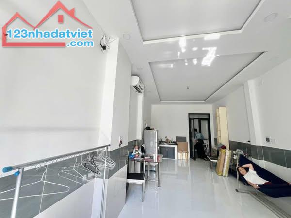 🏡 NHÀ ĐƯỜNG MÃ LÒ - 64m2 - GIÁ CHỐT 5,4 TỶ - 1