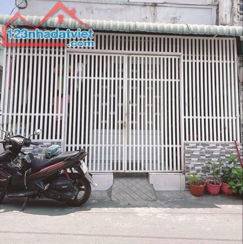 BÁN NHÀ GÓC 2 MẶT TIỀN KINH DOANH - XE TẢI - CÓ DÒNG TIỀN - LINH CHIỂU, THỦ ĐỨC - NHỈNH 4. - 1