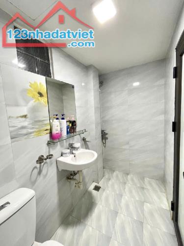 10M RA ÔTÔ TRÁNH - 30M RA ĐƯỜNG HỒNG TIẾN -  BÁN NHÀ NGỌC THỤY LONG BIÊN - 31M2 HƠN 6 TỶ - 5