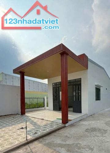 CẦN VỐN XOAY NHANH – BÁN GẤP NHÀ AN NHƠN TÂY, CỦ CHI – GIÁ CHỈ 630 TRIỆU