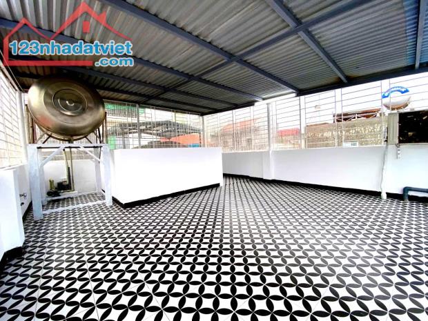 SIÊU PHẨM ĐỘI CẤN, BA ĐÌNH 43M2 5T -MT3,3M CHỈ 7.9 TỶ– 3 MẶT THOÁNG – LÔ GÓC - 3