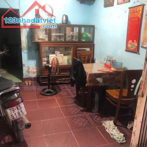 NHÀ 2 TẦNG HẺM MÁY NƯỚC 30M2, NGANG 4,6M,  GIÁ CHỈ 1 TỶ 550