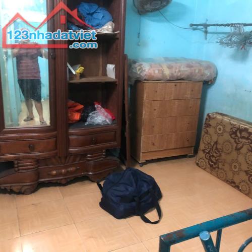 NHÀ 2 TẦNG HẺM MÁY NƯỚC 30M2, NGANG 4,6M,  GIÁ CHỈ 1 TỶ 550 - 4