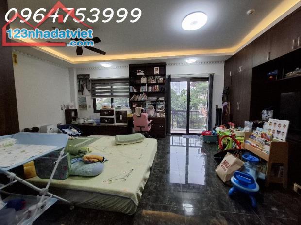 BIỆT THỰ THANG MÁY KHU BÙI XUÂN PHÁI MỸ ĐÌNH
Diện tích 125m² x 6 tầng – Thang máy – Full - 4