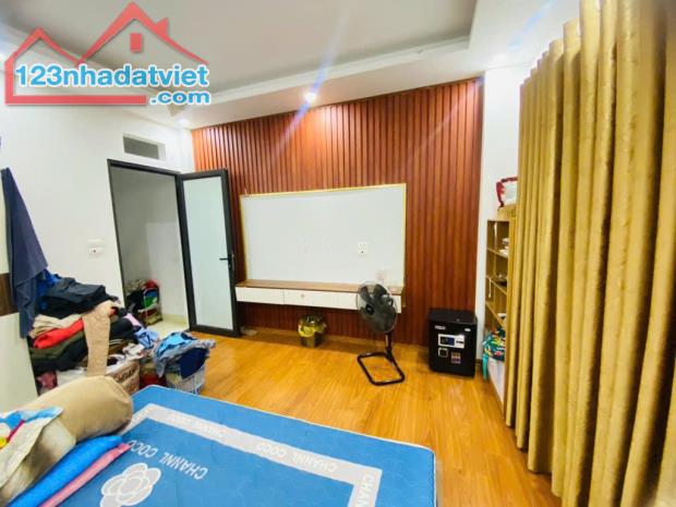🔥BÁN NHÀ MẶT NGÕ QUANG TRUNG 5 tầng Ô TÔ 5 CHỖ ĐỖ CỬA 🔥GẦN ĐƯỜNG 2 LÀN Ô TÔ🔥 - 4