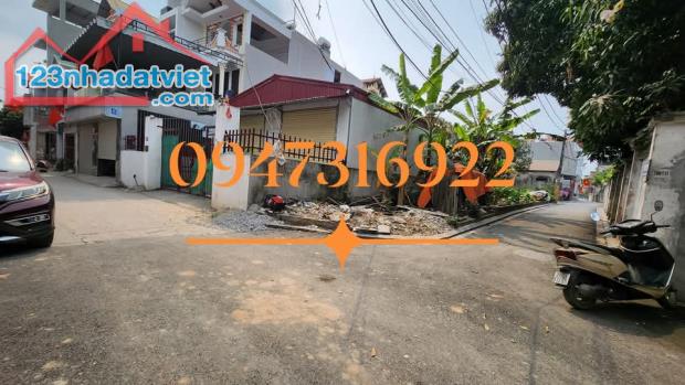 Nhỉnh 4 tỷ lô góc đường thông ô tô tránh, đi bộ ra hồ công viên Nam Hồng - 1